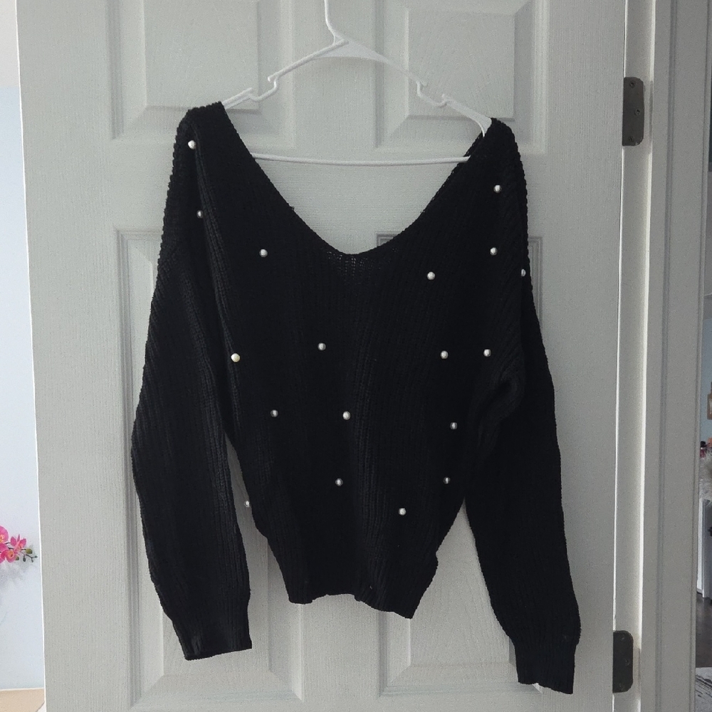 Chic Black V-Neck Sweater with Pearl Details